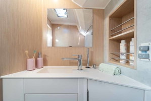 Bavaria C42 „Vento Estivo“ – fotka 29