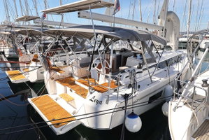 Bavaria C42 Style „Leya“ – fotka 3