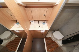Bavaria C42 Style „Lizzy“ – fotka 25