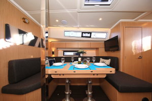 Bavaria C42 Style „Lizzy“ – fotka 12