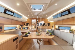 Bavaria C42 Style „Sea Breeze“ – fotka 4