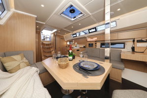 Bavaria C42 Style „Silver Seagull“ – fotka 17