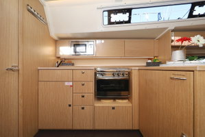 Bavaria C42 Style „Silver Seagull“ – fotka 16