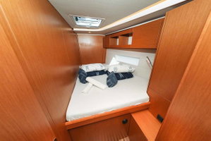 Bavaria C50 Holiday „Granat“ – fotka 21