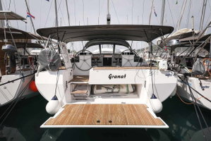 Bavaria C50 Holiday „Granat“ – fotka 1