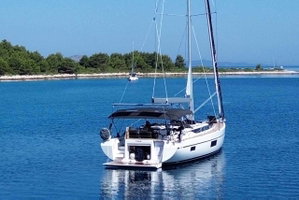 Bavaria C57 Style „F-ONE“ – fotka 1