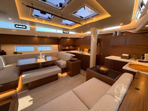 Bavaria C57 Style „F-ONE“ – fotka 2