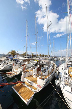 Bavaria Cruiser 33
