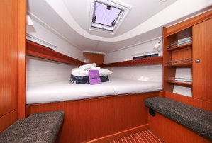 Bavaria Cruiser 36