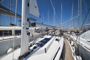 Bavaria Cruiser 37