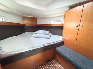 Bavaria Cruiser 37