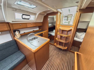 Bavaria Cruiser 37