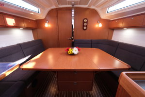 Bavaria Cruiser 37 „Crush“ – fotka 7