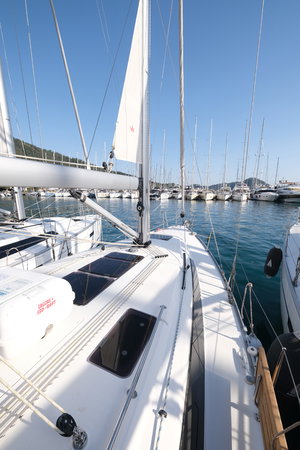 Bavaria Cruiser 37 „Crush“ – fotka 4