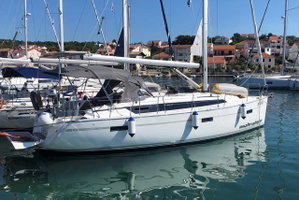 Bavaria Cruiser 37 „Emira“ – fotka 1
