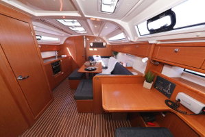 Bavaria Cruiser 41 „Kirka“ – fotka 10