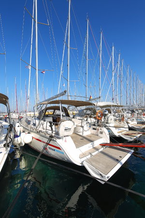 Bavaria Cruiser 41 „Morellina“ – fotka 1