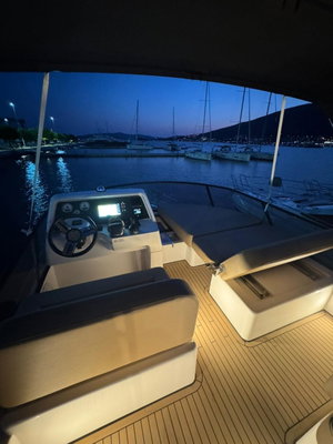 Bavaria Virtess 420 Fly „Lana“ – fotka 12