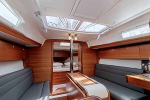 Dufour 350