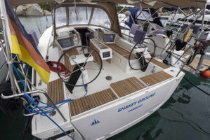 Dufour 360 GL „Shakey Ground“ – fotka 6