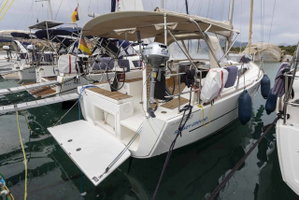 Dufour 360 GL „Shakey Ground“ – fotka 3