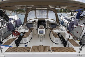 Dufour 360 GL „Shakey Ground“ – fotka 7