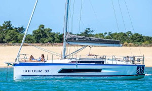 Dufour 37 „Pictor“ – fotka 2