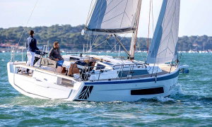 Dufour 37 „Pictor“ – fotka 1