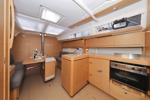 Dufour 382 „Elyra“ – fotka 8