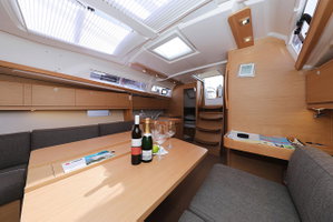 Dufour 382 „Elyra“ – fotka 10