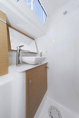 Dufour 382 „Elyra“ – fotka 25