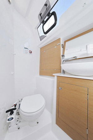 Dufour 382 „Elyra“ – fotka 24
