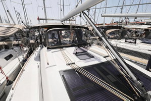 Dufour 382 „Elyra“ – fotka 3