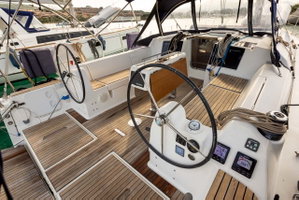 Dufour 382 „Something Stupid“ – fotka 5