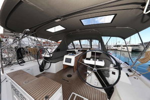 Dufour 390 „Free Spirit“ – fotka 4