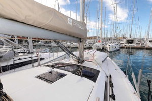 Dufour 390 „Free Spirit“ – fotka 2