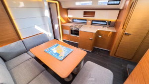 Dufour 41 Performance - 3 cab. „Nine to five“ – fotka 14