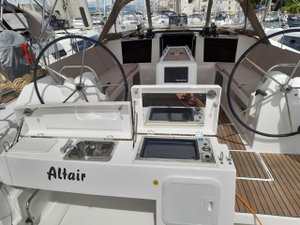 Dufour 412 „Altair“ – fotka 2