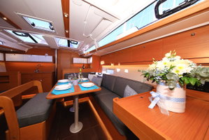 Dufour 430 „Auszeit“ – fotka 8