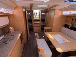 Dufour 430 „Ansomo“ – fotka 6