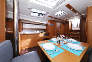 Dufour 430 „Lucia 1“ – fotka 13