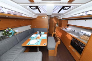 Dufour 430 „Lucia 1“ – fotka 10