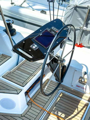 Dufour 44 „Alkor“ – fotka 3