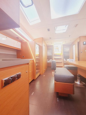 Dufour 470 „Sombra del Viento“ – fotka 11
