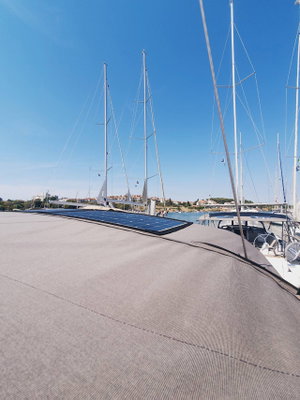 Dufour 470 „Sombra del Viento“ – fotka 7
