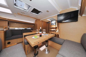 Dufour 520 GL „Luna 77“ – fotka 16