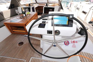 Dufour 520 GL „Luna 77“ – fotka 9