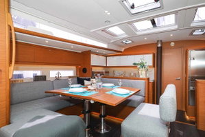 Dufour 530 „Musca“ – fotka 12