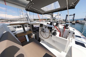 Lucia 40 „Canopus“ – fotka 6