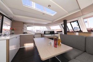 Lucia 40 „Canopus“ – fotka 11